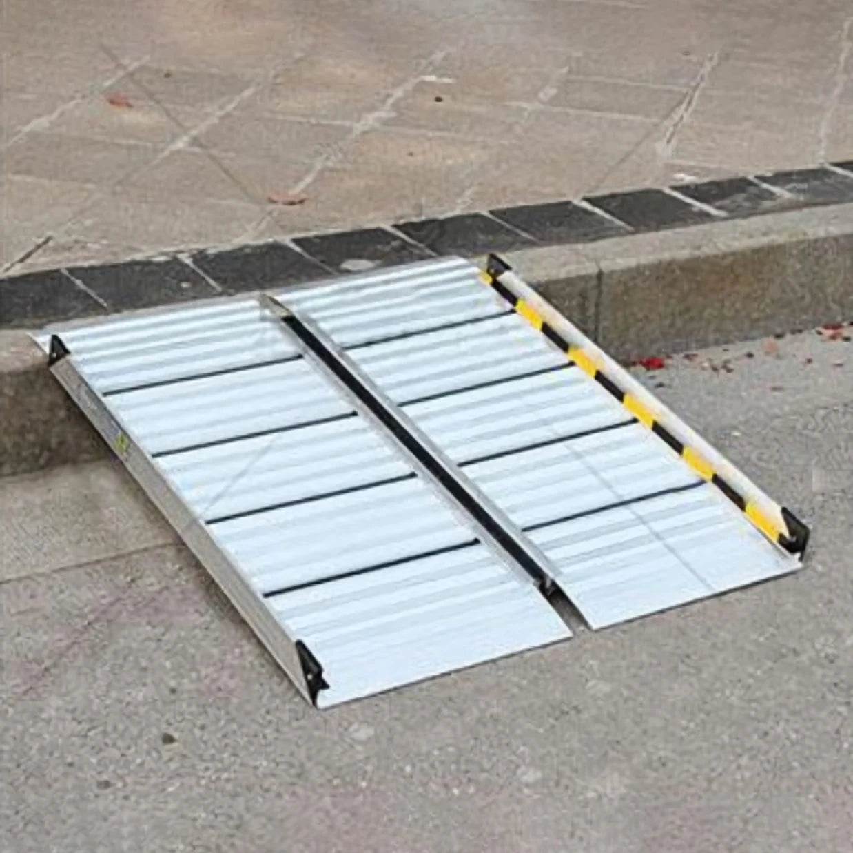 Safe Customized High Quality Aluminum Ramp Foldable Motorcycle and Wheelchair Ramp For Disabled