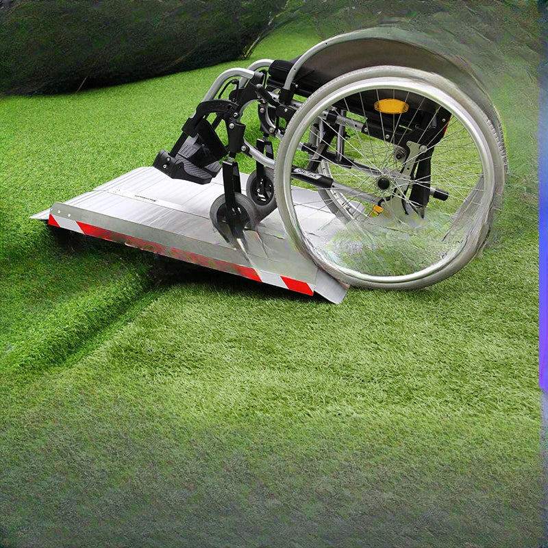 Portable Accessible Facilities Movable Aluminum Alloy Ramp Disabled Wheelchair Subway Access Step Plate